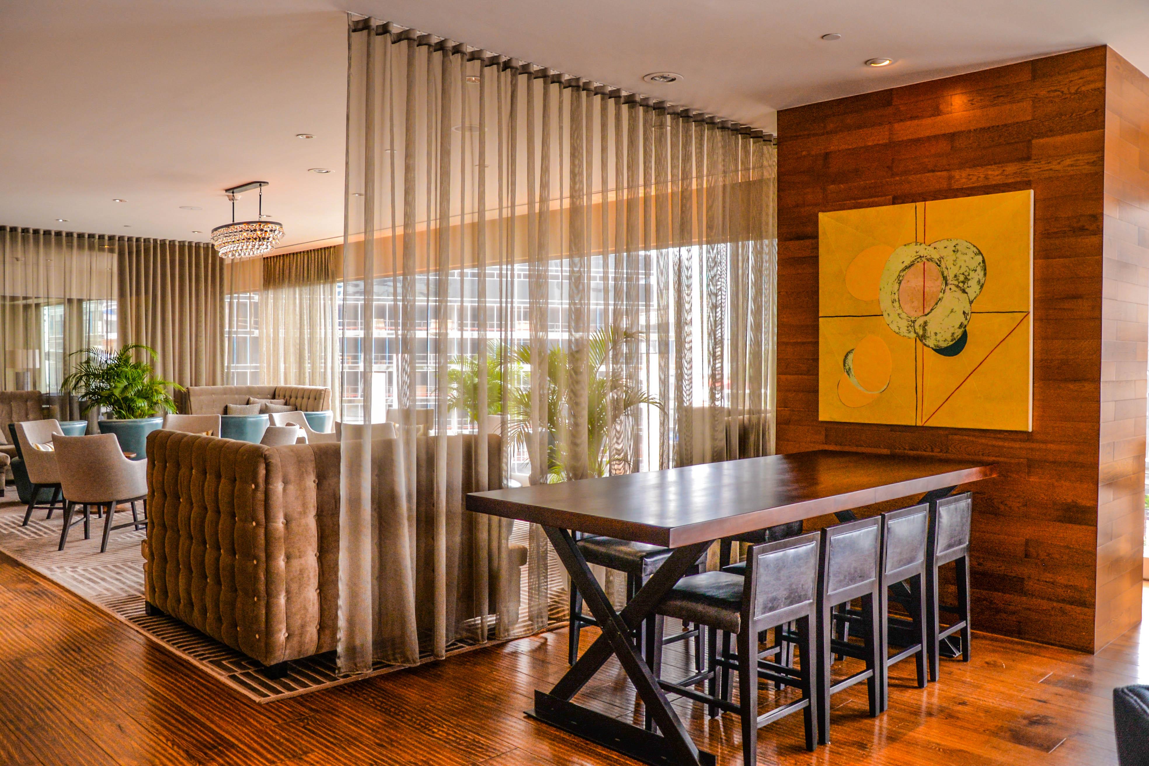 Bristol Panama, A Registry Collection Hotel Exteriér fotografie A room divider in a living room