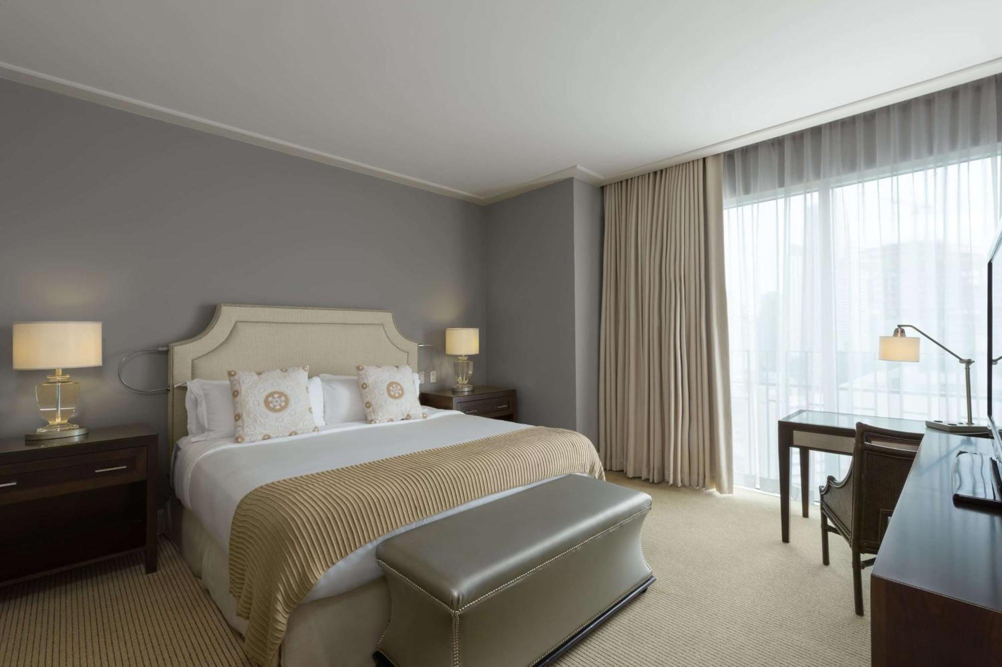 Bristol Panama, A Registry Collection Hotel Exteriér fotografie A bedroom at the Four Seasons Hotel