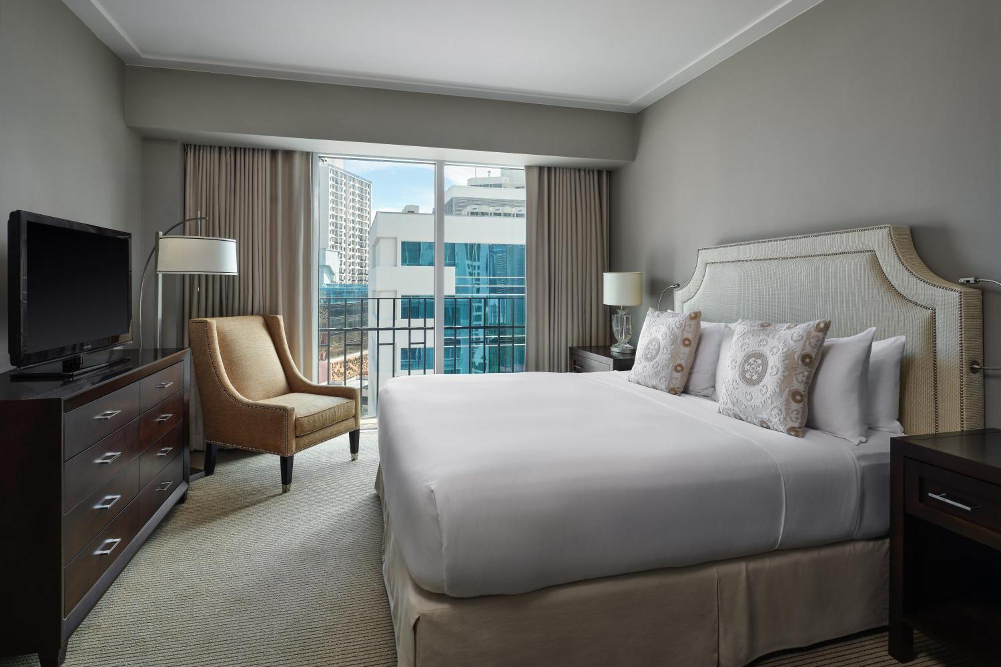 Bristol Panama, A Registry Collection Hotel Exteriér fotografie A bedroom at the Four Seasons Hotel