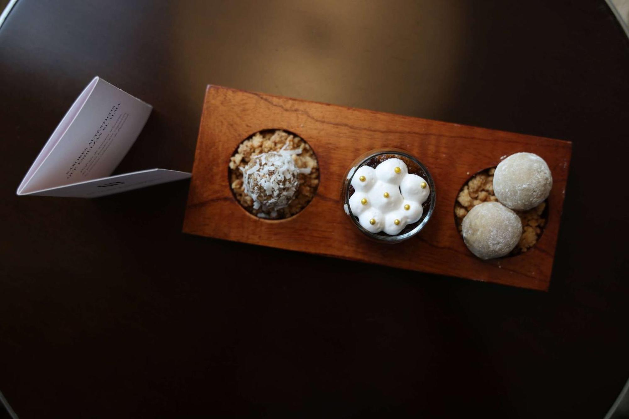 Bristol Panama, A Registry Collection Hotel Exteriér fotografie A selection of dim sum at a restaurant in San Francisco